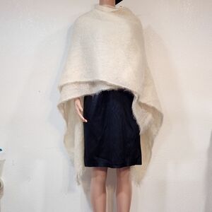 Vintage ROYAL SCOT Samuel Tweed  Throw Shrug 70% Mohair 30% Wool